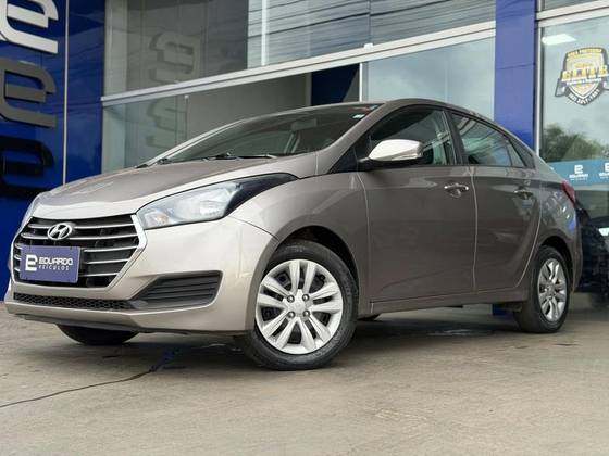 HYUNDAI HB20S 1.0 COMFORT PLUS 12V FLEX 4P MANUAL